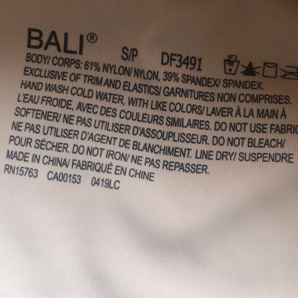 Bali size small pullover bra - Picture 4 of 6